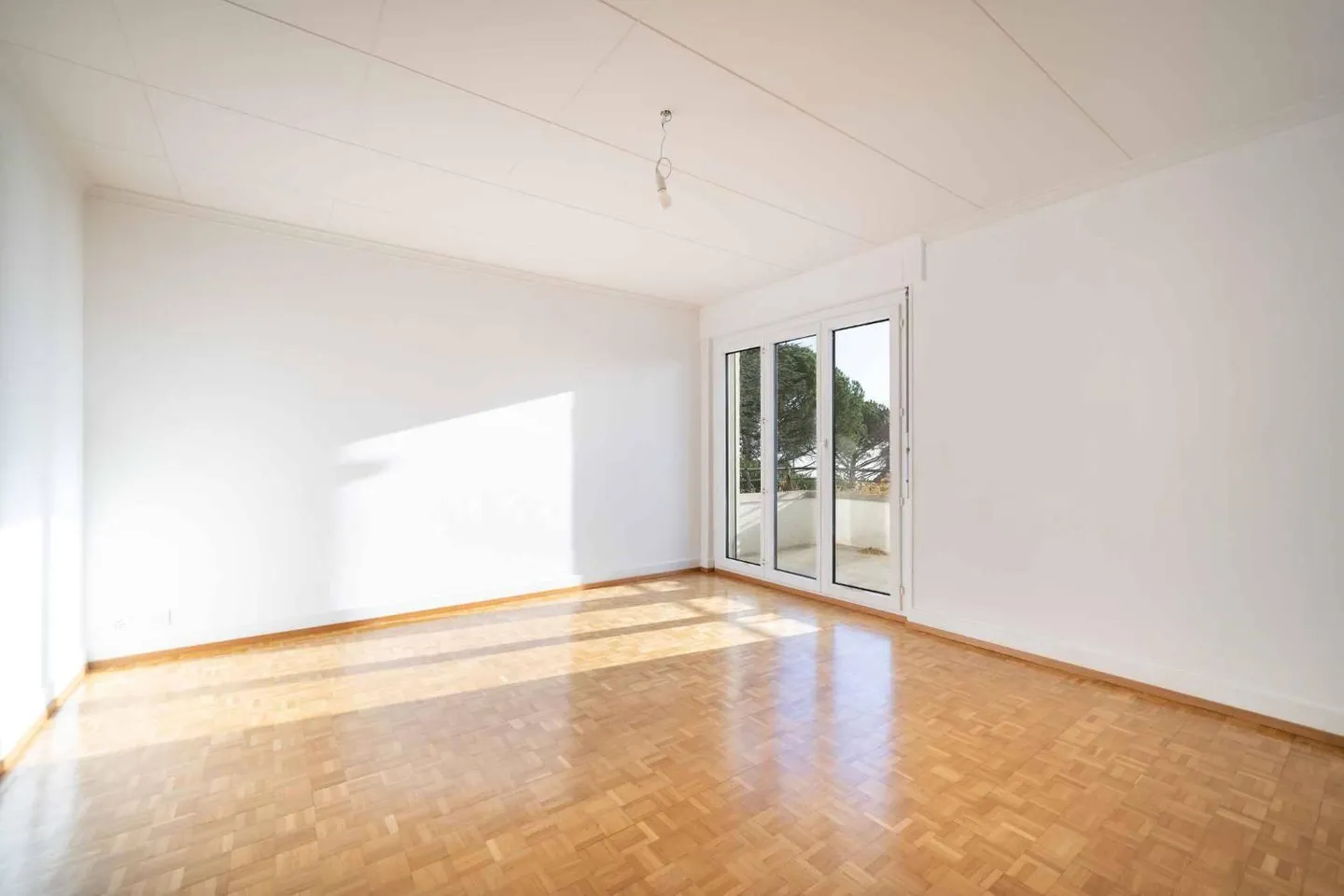 Appartement élégant avec vue sur le lac - Photo 4 sur 11