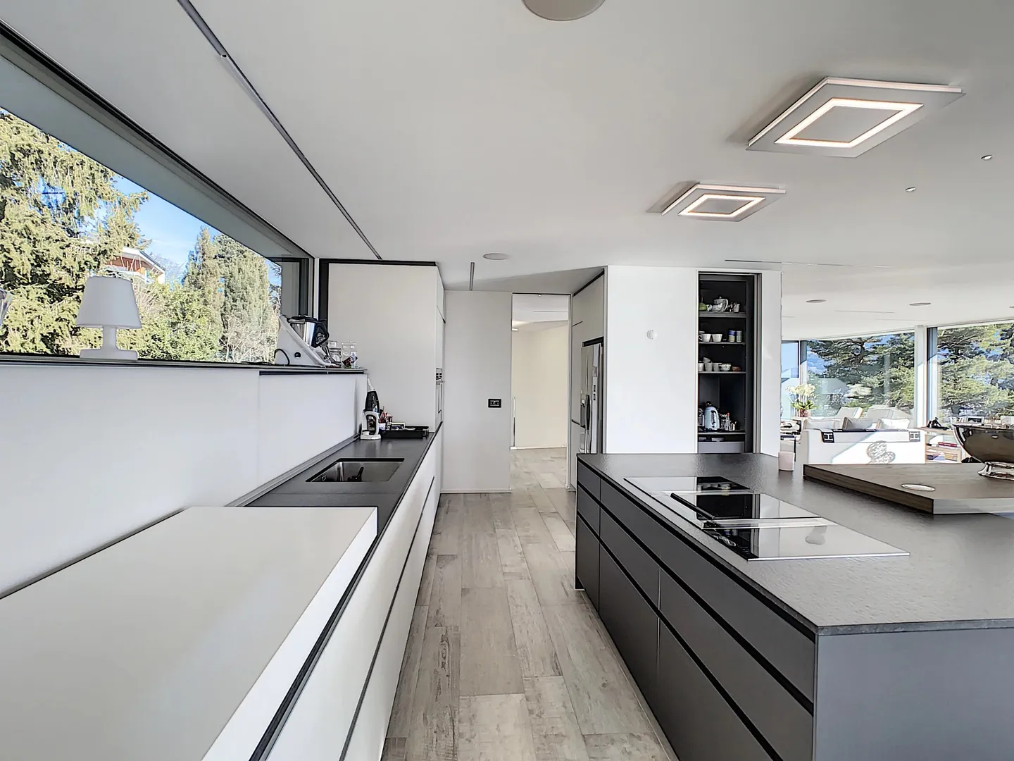 Villa Contemporanea con Vista Lago - Foto 5 di 26