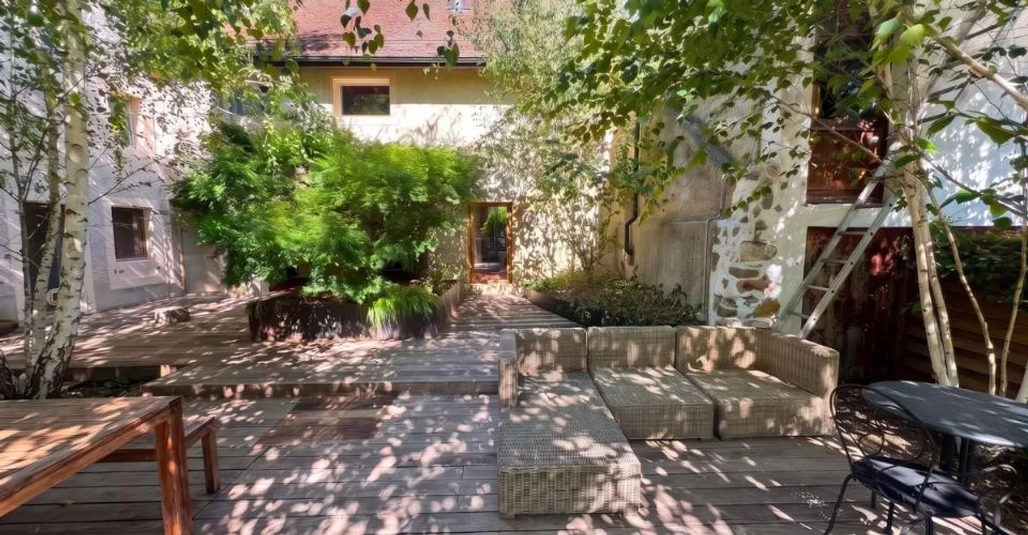 Wunderschöne Wohnung/Dorfhaus mit großem Garten - Foto 2 von 10