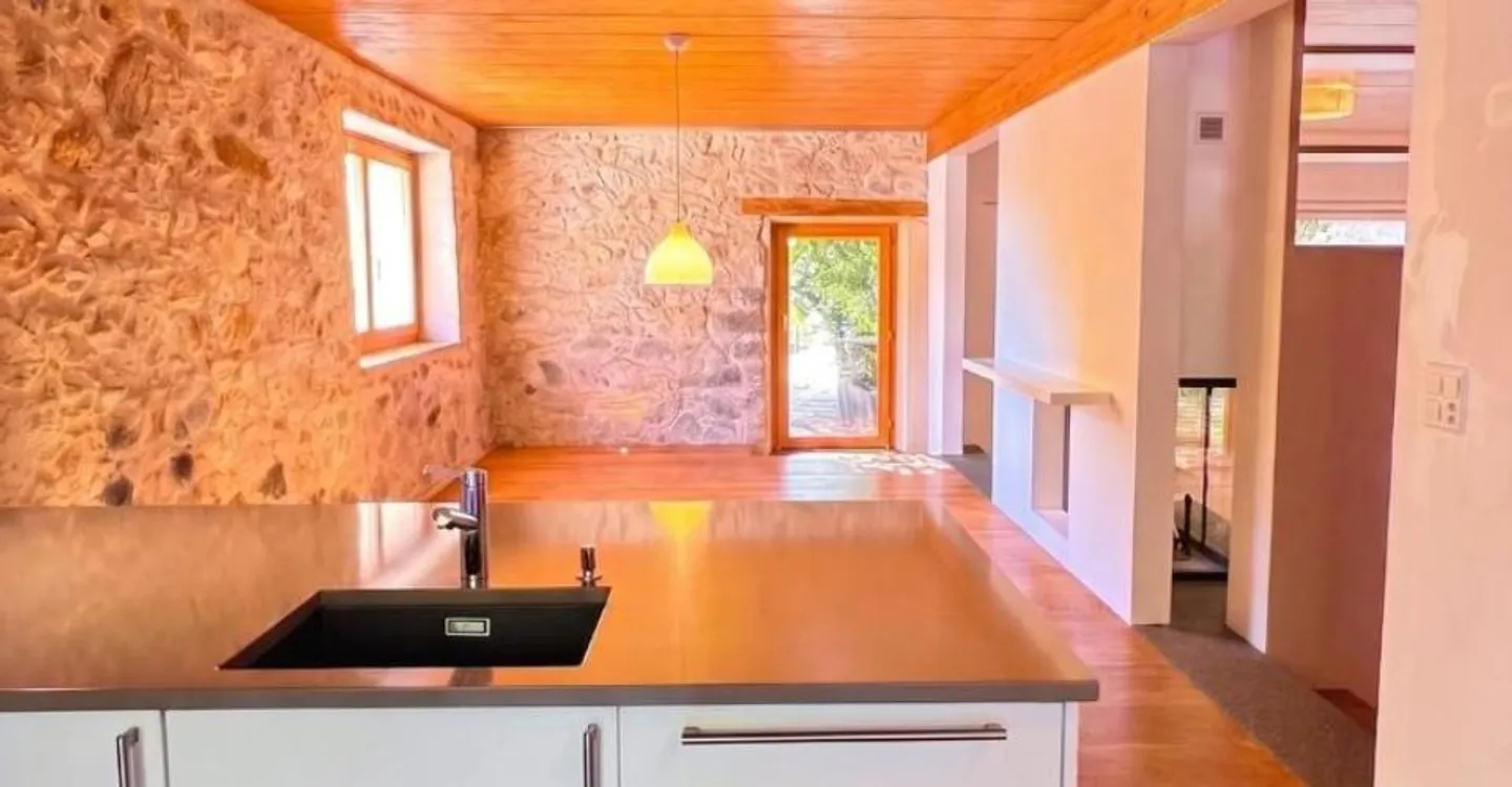 Wunderschöne Wohnung/Dorfhaus mit großem Garten - Foto 5 von 10