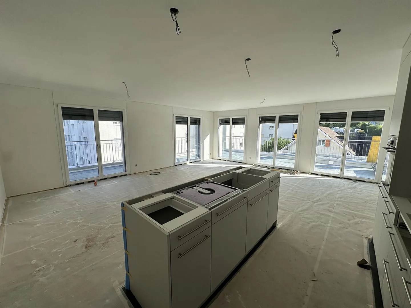 Modernes Attikawohnung in Goldau - Foto 5 von 10