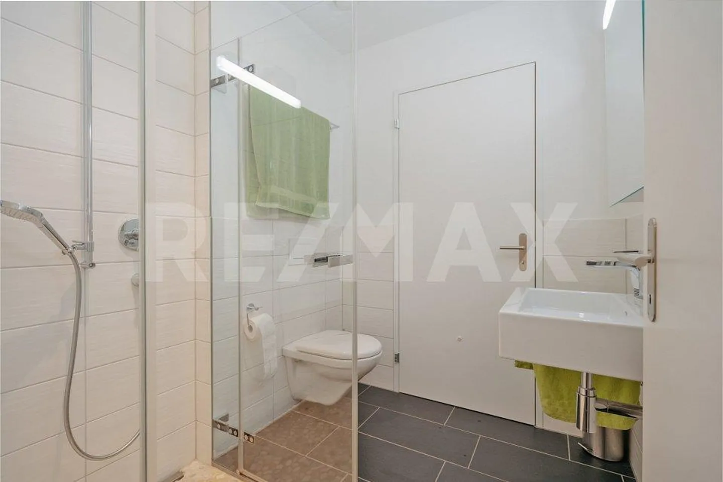 Exklusive Maisonette mit traumhaftem Blick - Foto 10 von 11