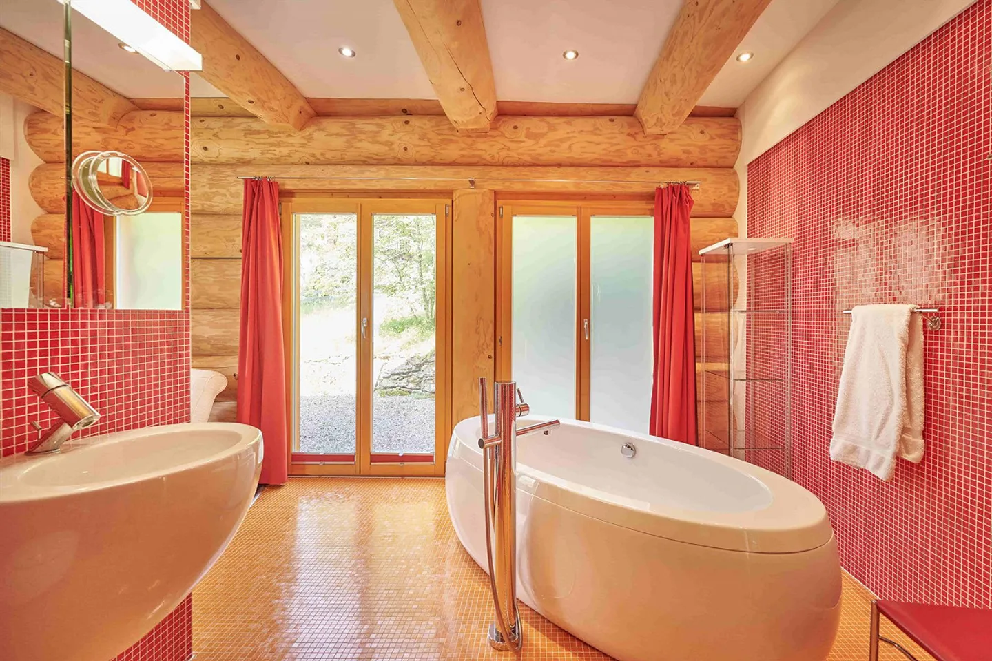 Chalet alpin de 7,5 pièces avec vue panoramique sur les montagnes, Wengen - Photo 8 sur 17