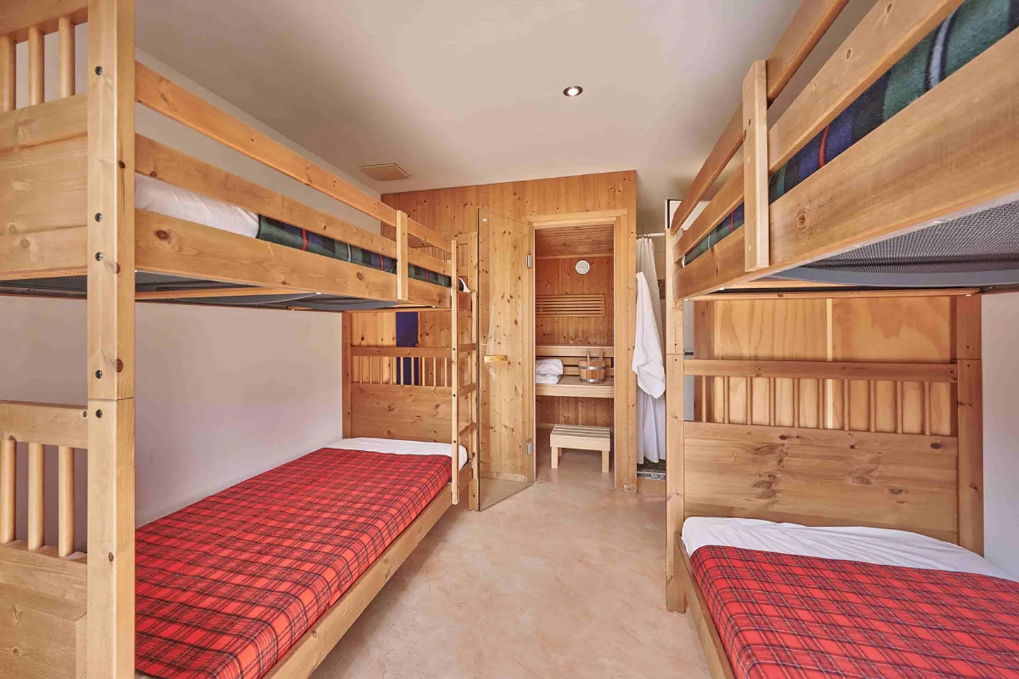 Chalet alpin de 7,5 pièces avec vue panoramique sur les montagnes, Wengen - Photo 14 sur 17