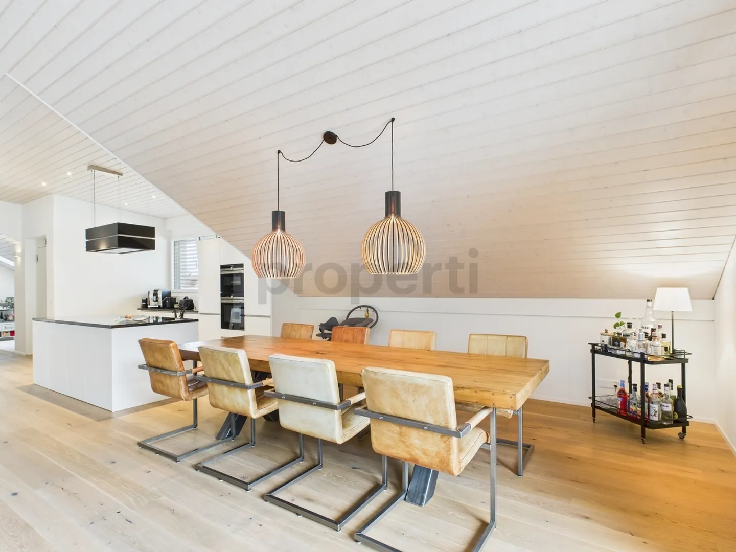 Appartement penthouse moderne de 5,5 pièces à Erlinsbach avec belle terrasse où vous pouvez profiter du soleil du soir - Photo 4 sur 11