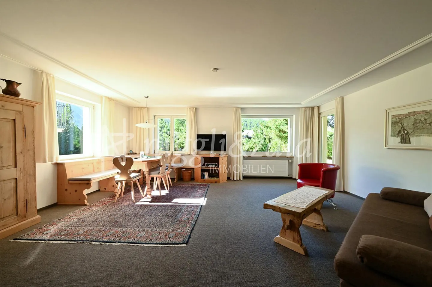 Charmantes Einfamilienhaus im Engadin - Foto 2 von 5