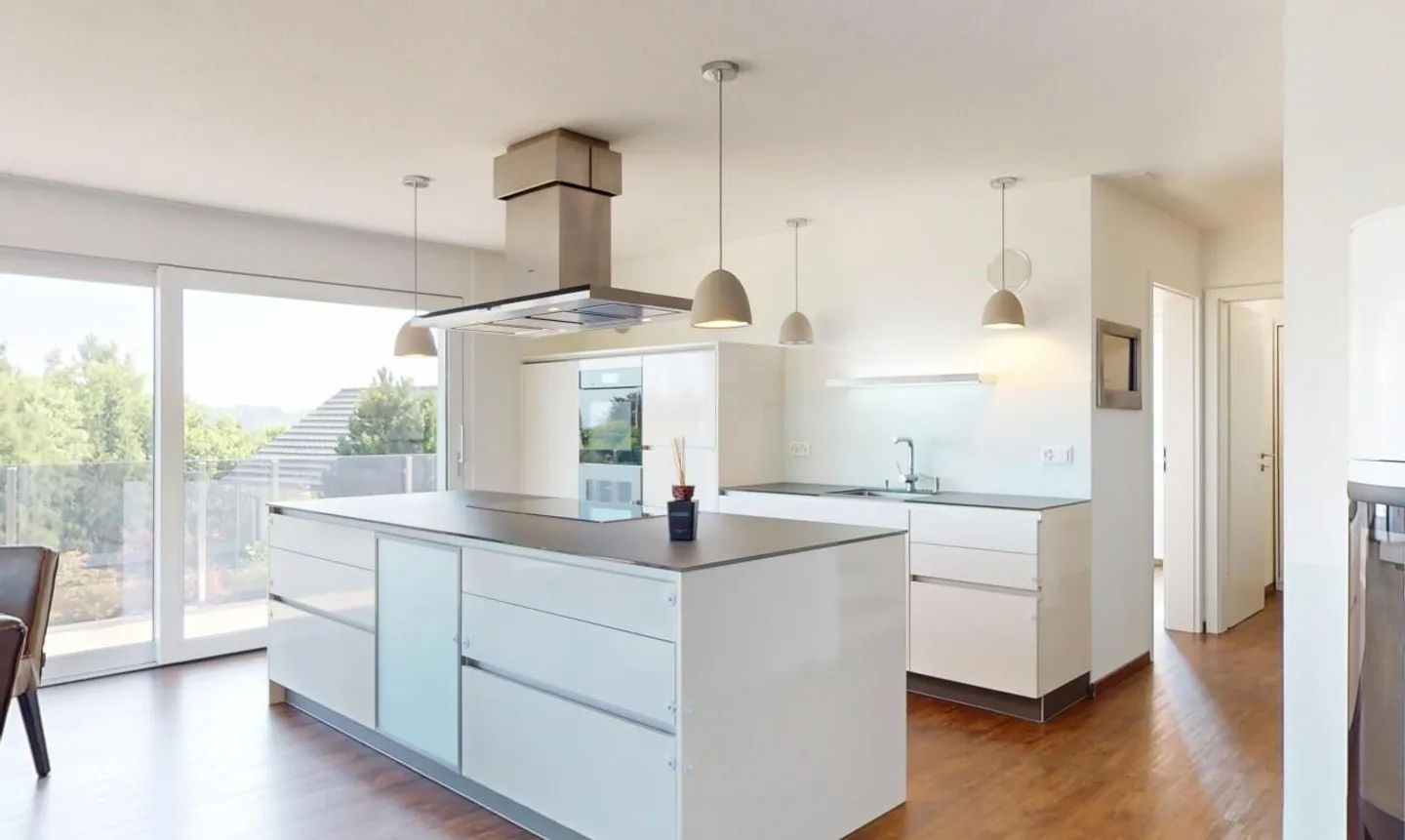 Freistehendes Einfamilienhaus mit Aussicht - Foto 3 von 11