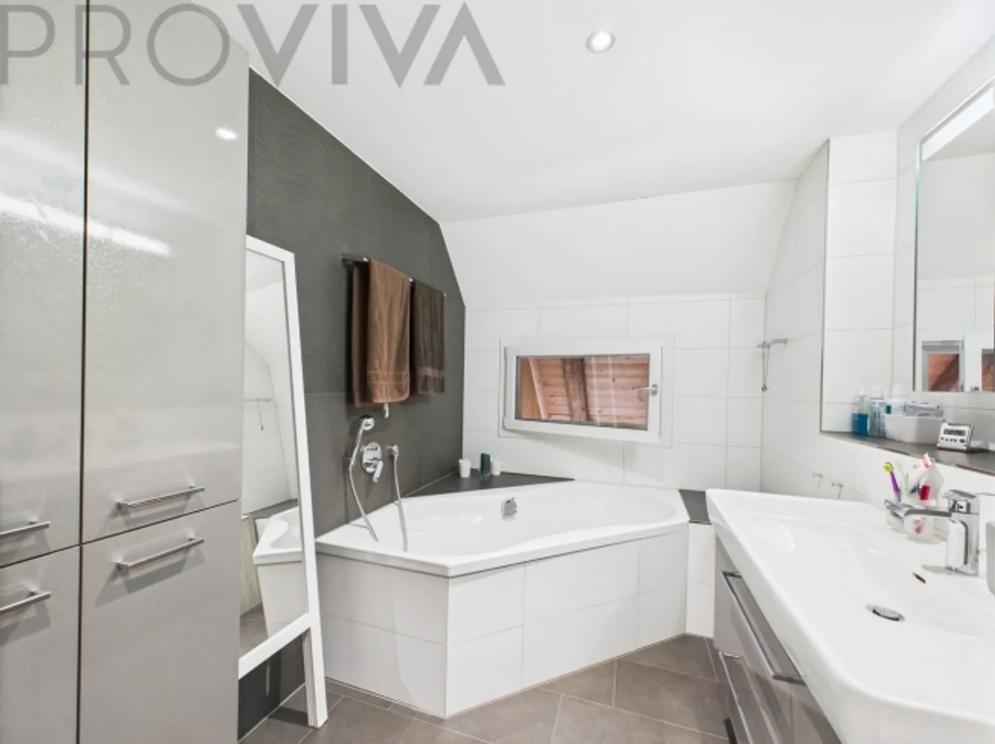 Appartamento attraente di 5,5 stanze con galleria in mansarda - Foto 10 di 10