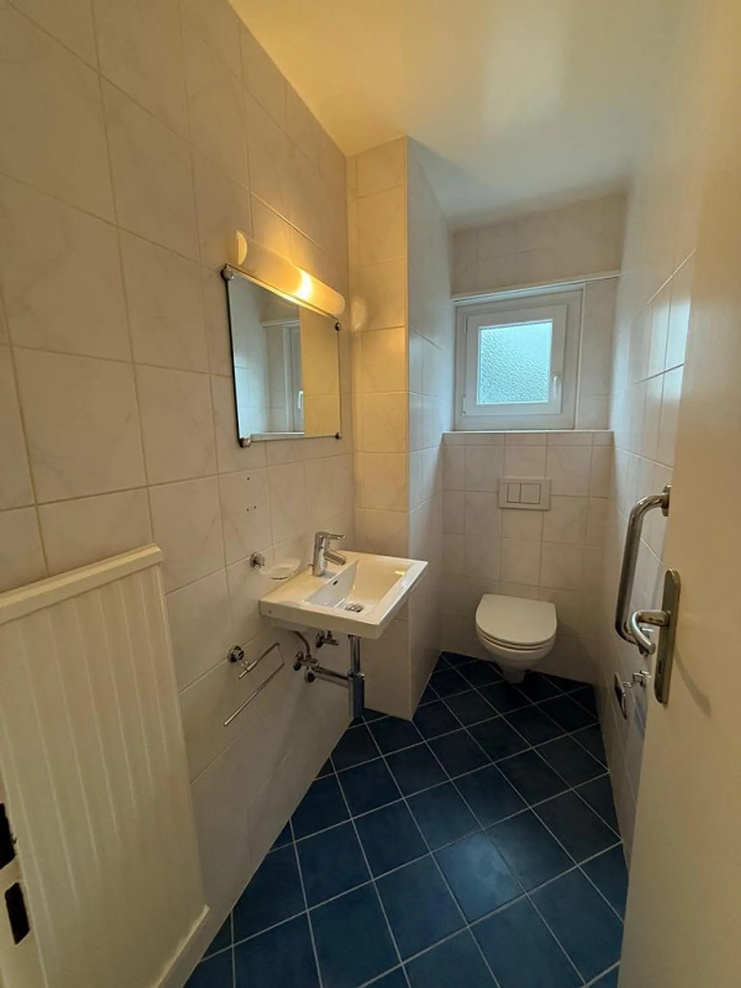 Bright 4.5-room apartment on the raised ground floor - Photo 8 of 12