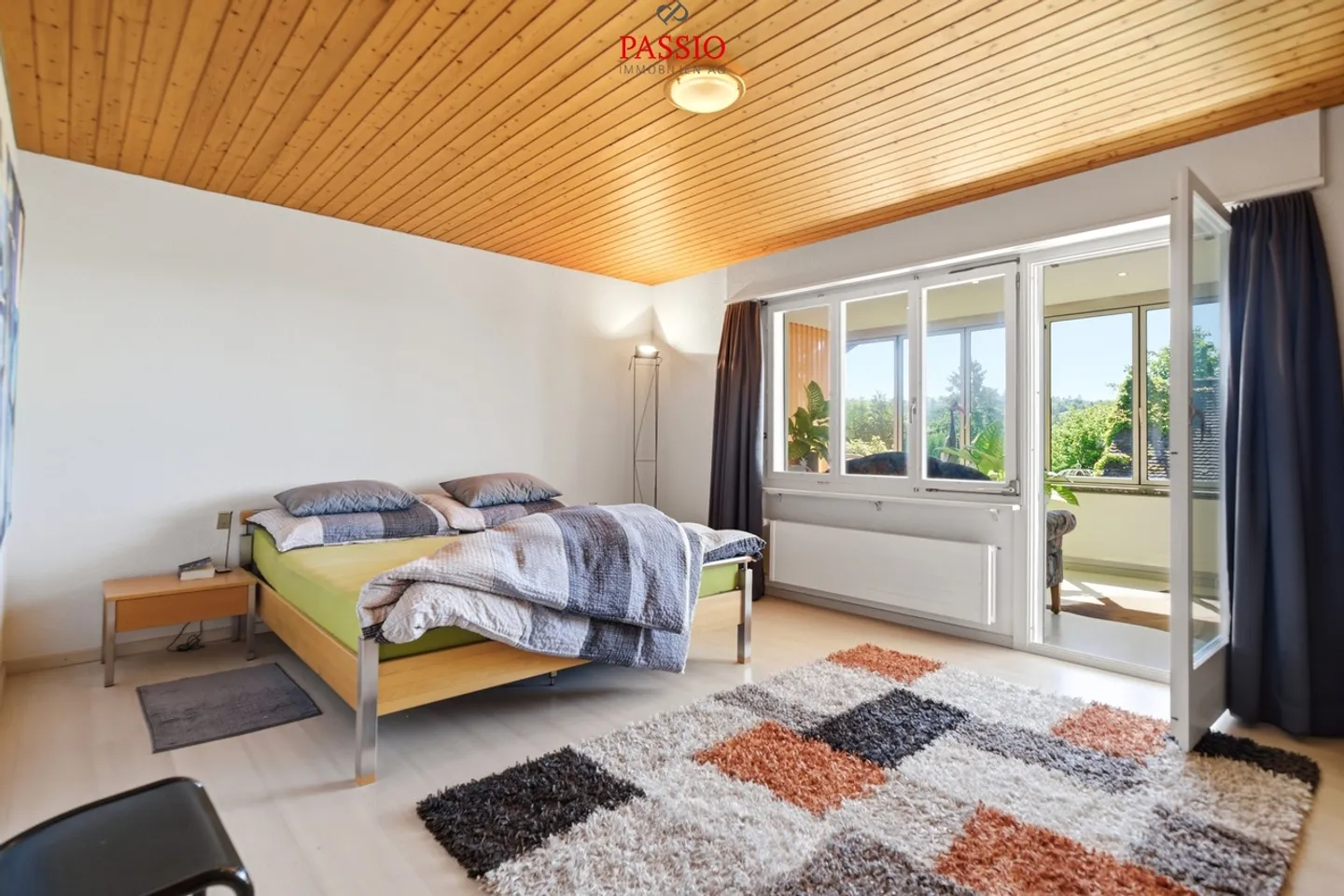 Charming Family Home with Garden - Photo 18 of 45