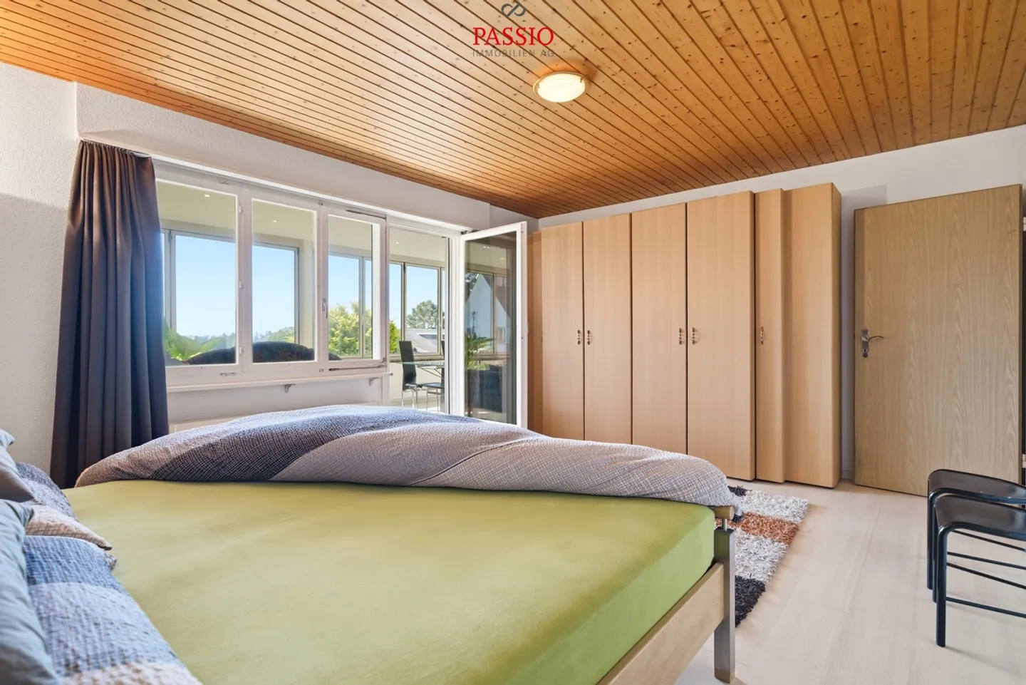 Charming Family Home with Garden - Photo 19 of 45