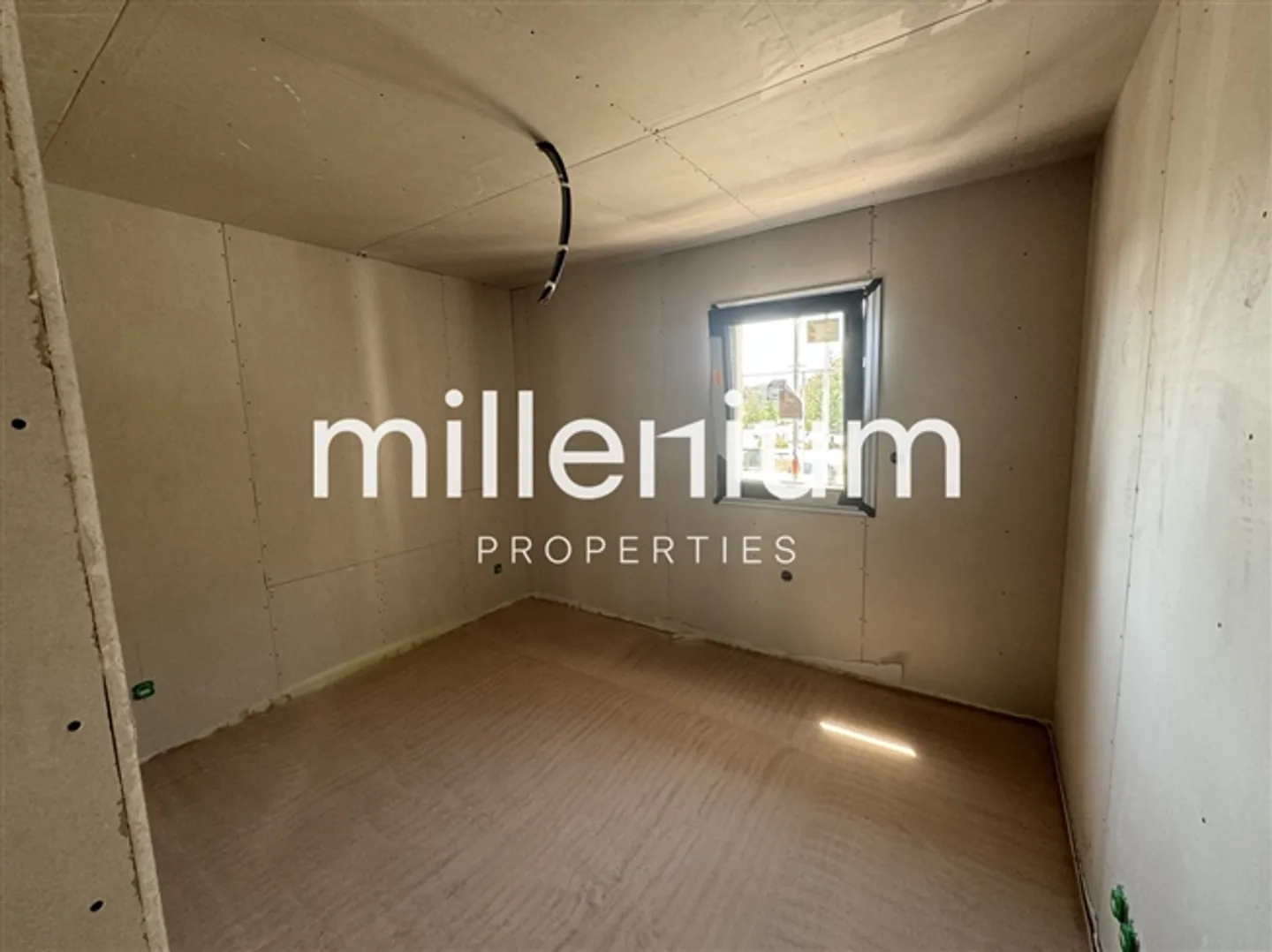 Outstanding new 4-room apartment in Culoz - Photo 3 of 5