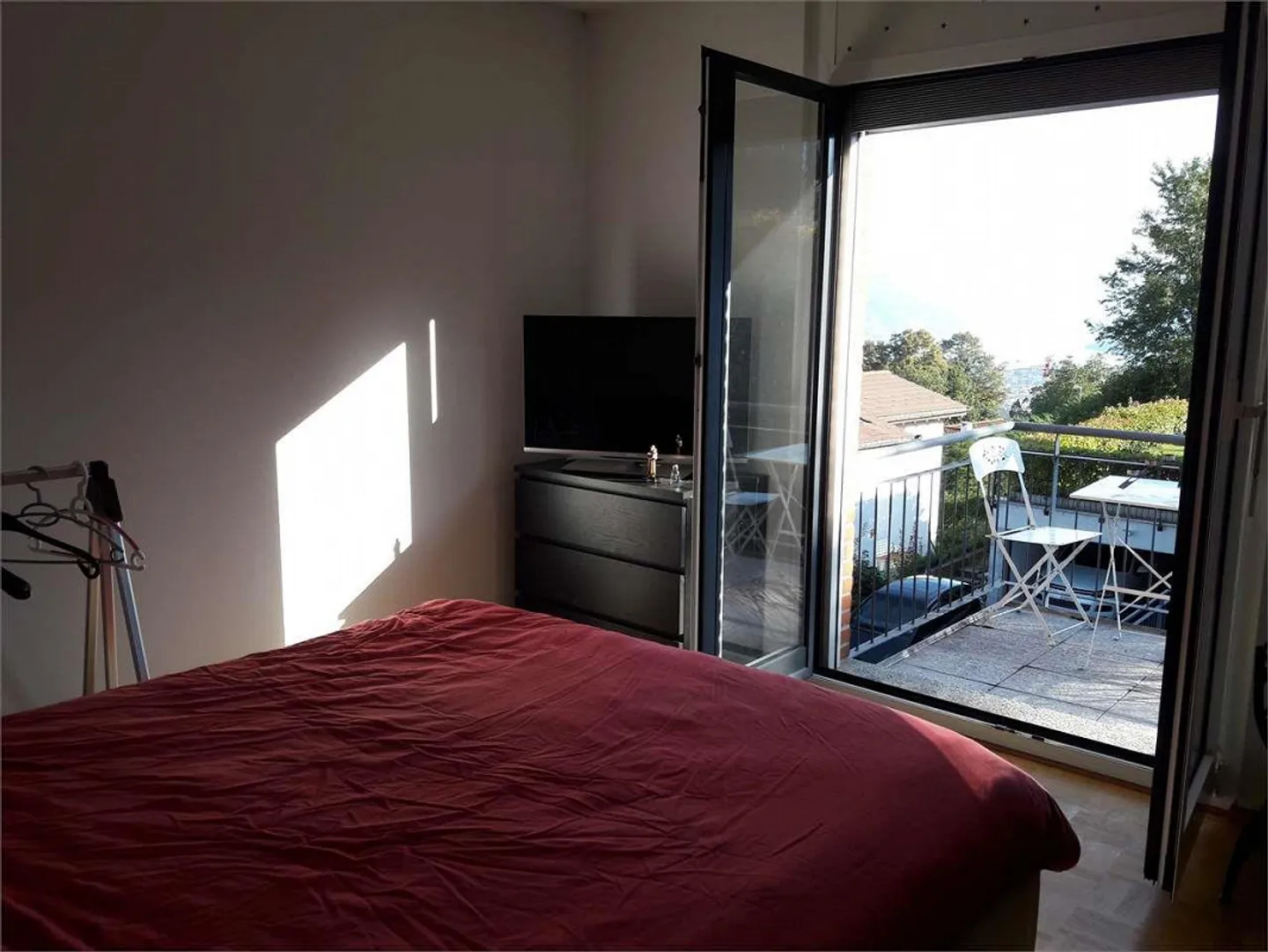 Comano - Geräumiges und Helles Einfamilienhaus (5 Schlafzimmer) mit Garten - Foto 4 von 13