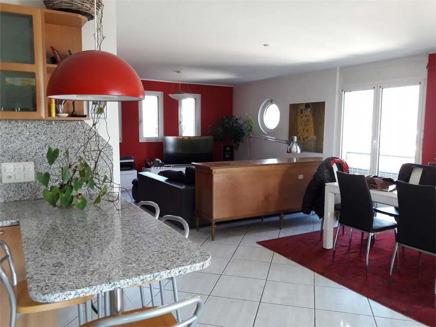 Comano - Geräumiges und Helles Einfamilienhaus (5 Schlafzimmer) mit Garten - Foto 2 von 13