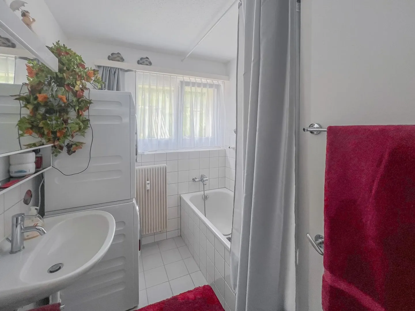 Bezaubernde 4-Zi. Wohnung mit Balkon - Foto 5 von 6