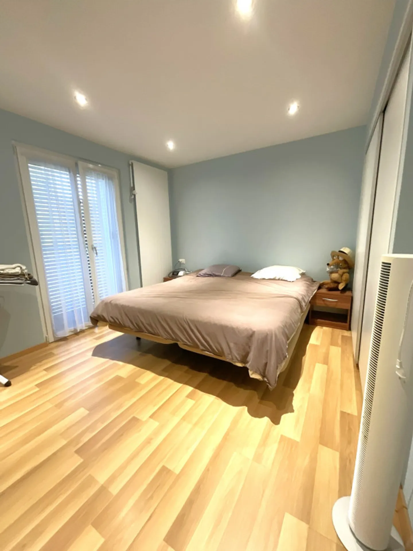 Penthalaz - Villa familiale rénovée avec appartement indépendant aménagé - Photo 6 sur 13