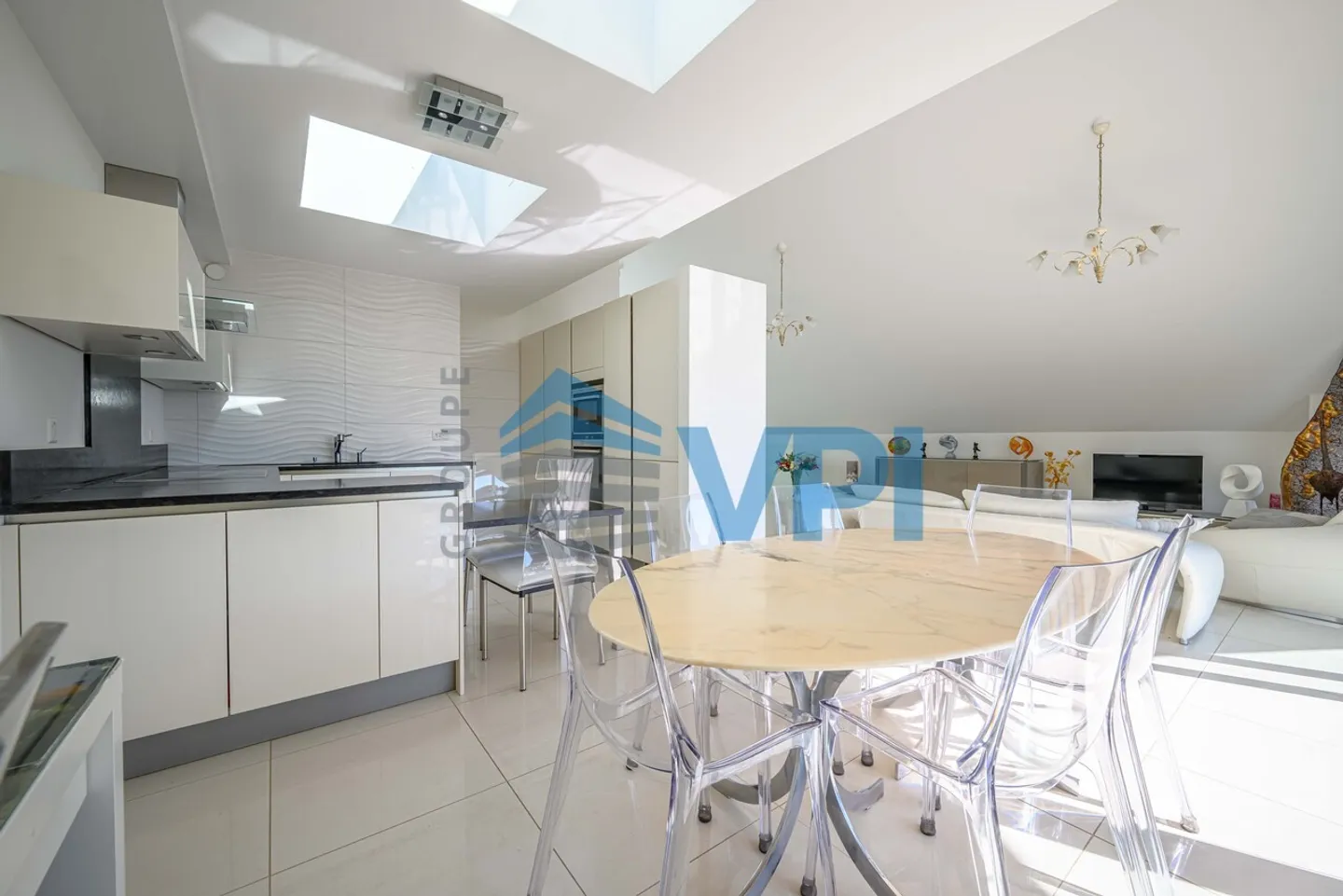 Appartamento di alta classe nelle immediate vicinanze del lago - Foto 4 di 9