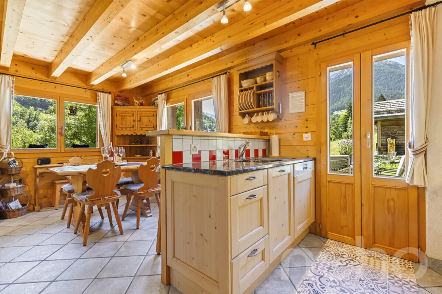 Chalet autentico in tronchi antichi - Foto 11 di 13