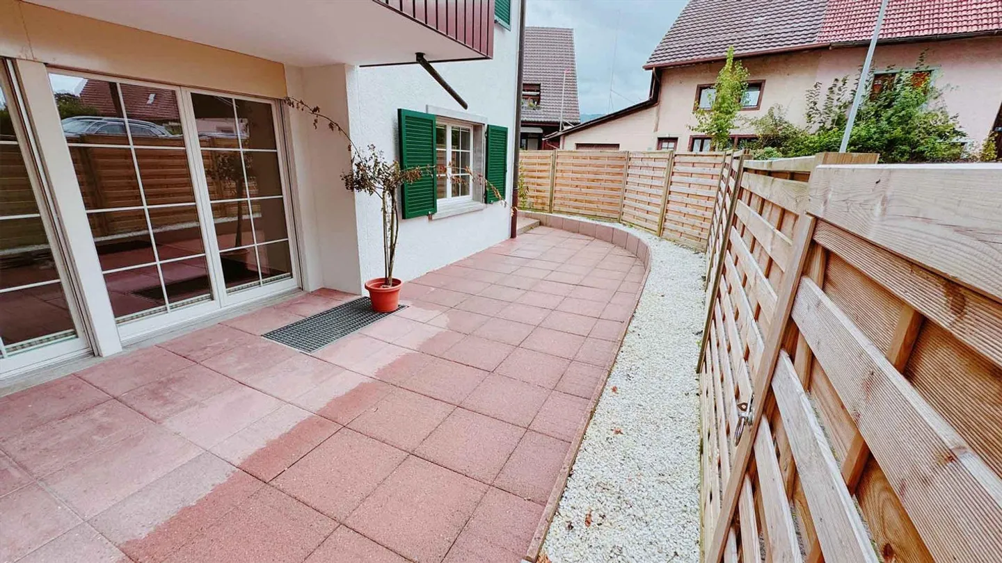 Modern 5.5-room apartment with garden in Dänikon - Photo 6 of 10
