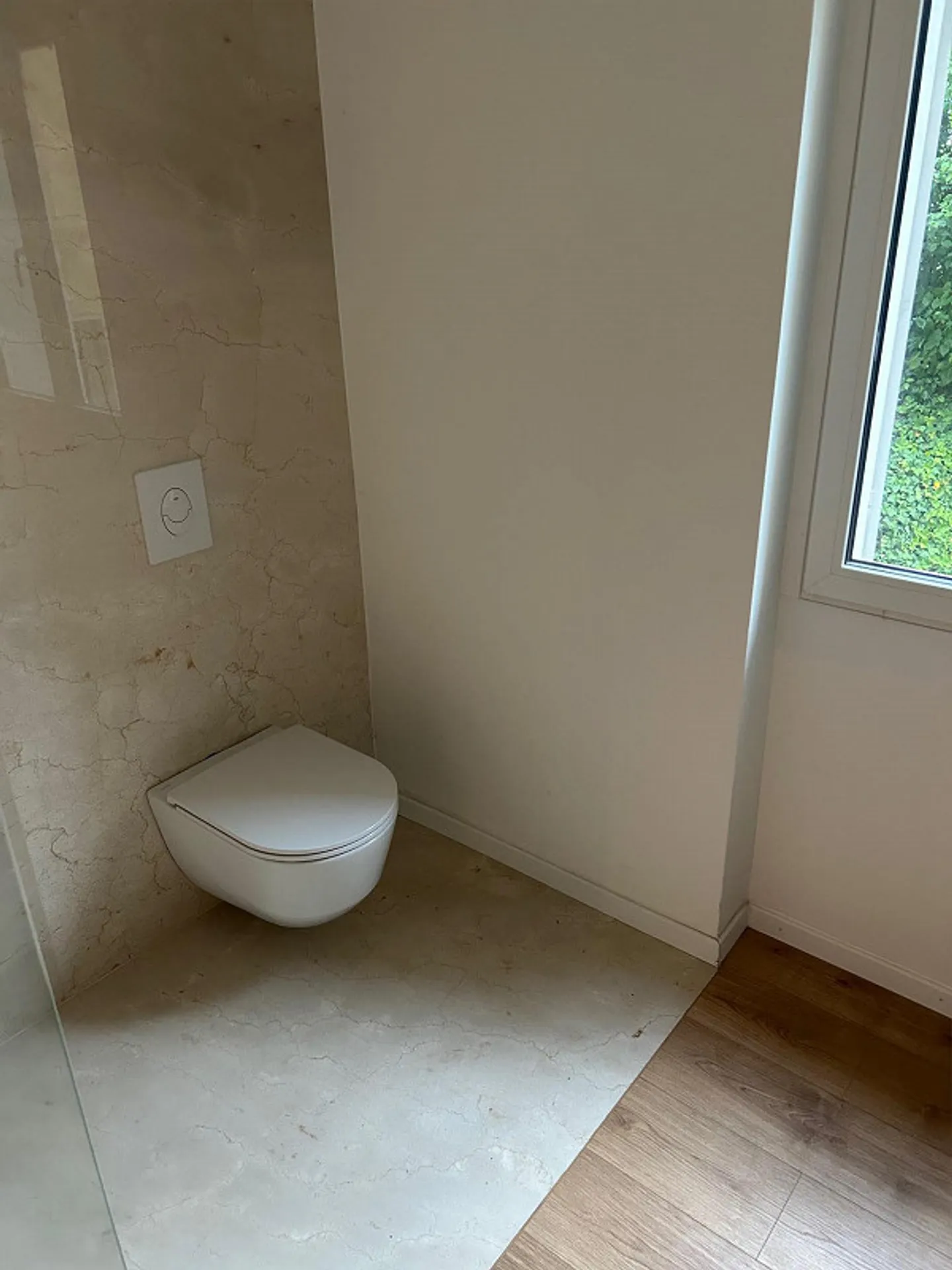 Exklusive, renovierte 5-Zimmer-Erdgeschosswohnung in Küsnacht - Foto 12 von 13