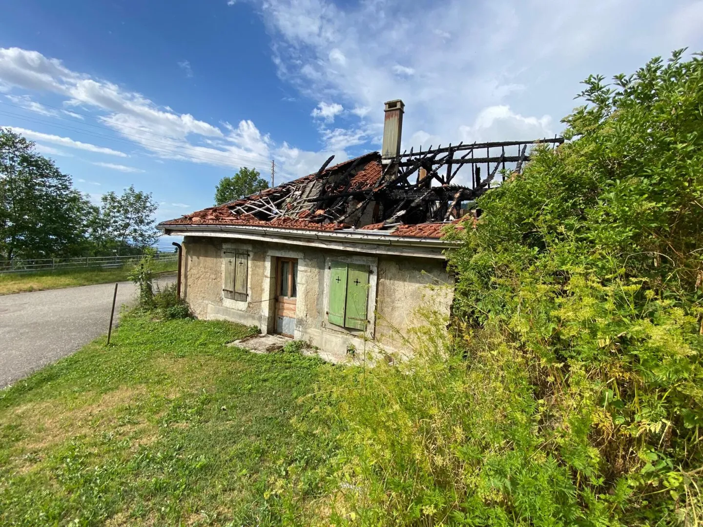 Charmante Ferme à Reconstruire - Photo 2 sur 6