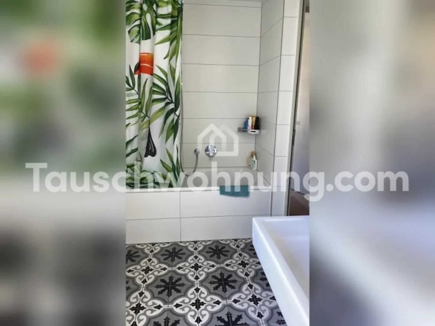 «TAUSCHWOHNUNG Eigene Etage in einem schönen, modernen WG Haus mit Garten» - Foto 5 von 10