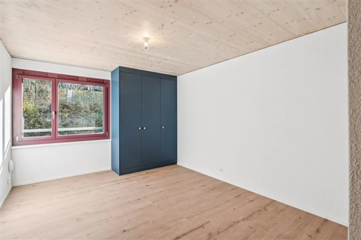 Apartment for rent - Photo 3 of 7