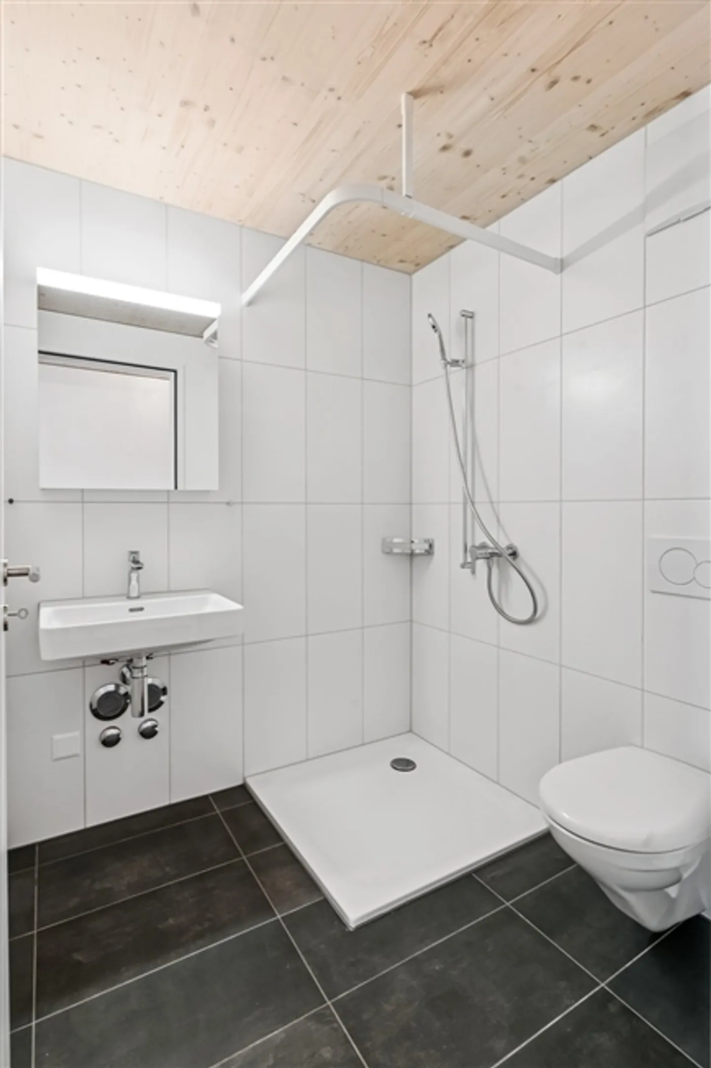 Apartment for rent - Photo 5 of 7