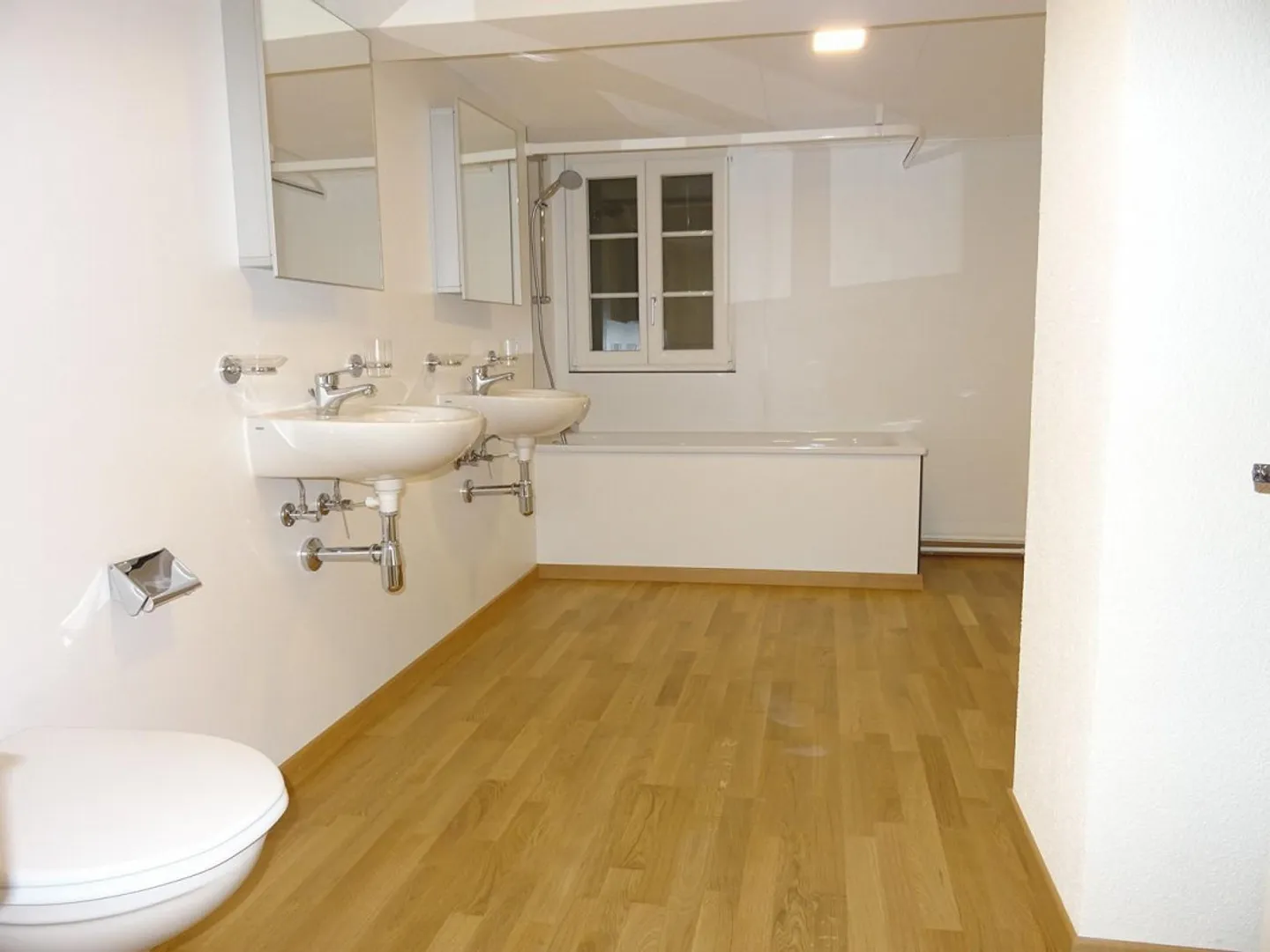 Appartamento 2.5 camere affascinante - Foto 5 di 8