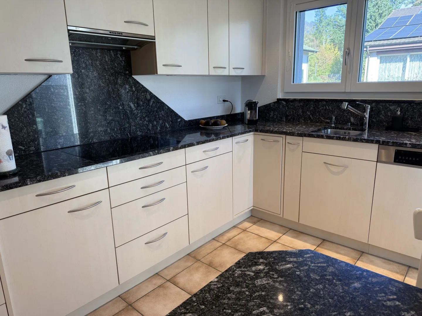Renovated Single-Family Home with a Conservatory - Photo 18 of 28