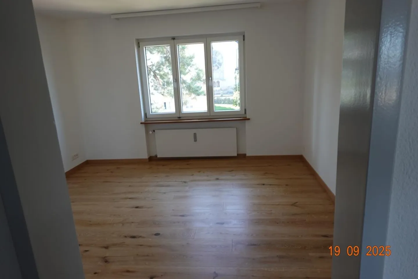 Bright sunny 4 ½ room apartment with a view over Lake Constance - Photo 2 of 13