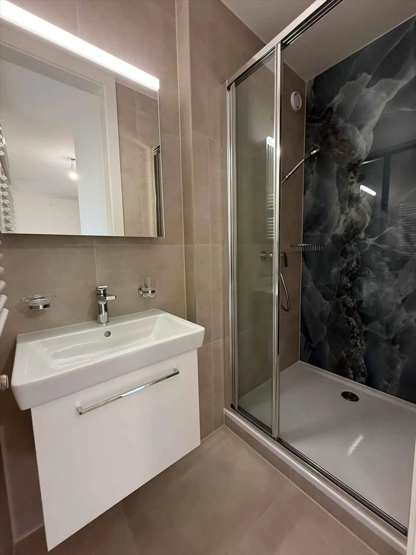 Wohnung mieten - Foto 6 von 7