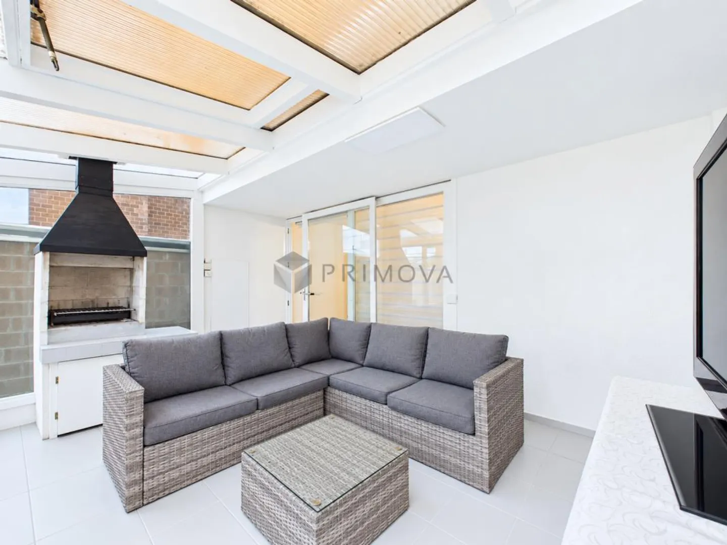 Freshly renovated row house with great attention to detail - Photo 2 of 11