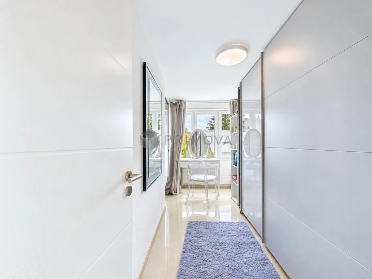 Freshly renovated row house with great attention to detail - Photo 9 of 11
