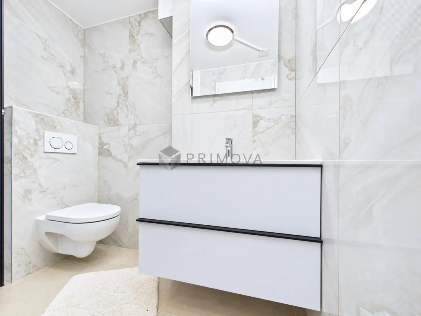 Freshly renovated row house with great attention to detail - Photo 7 of 11
