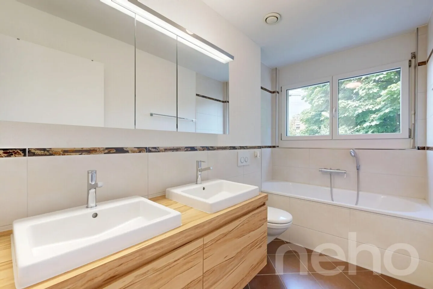 Moderne 3.5-Zimmer-Wohnung in Zürich - Foto 8 von 9