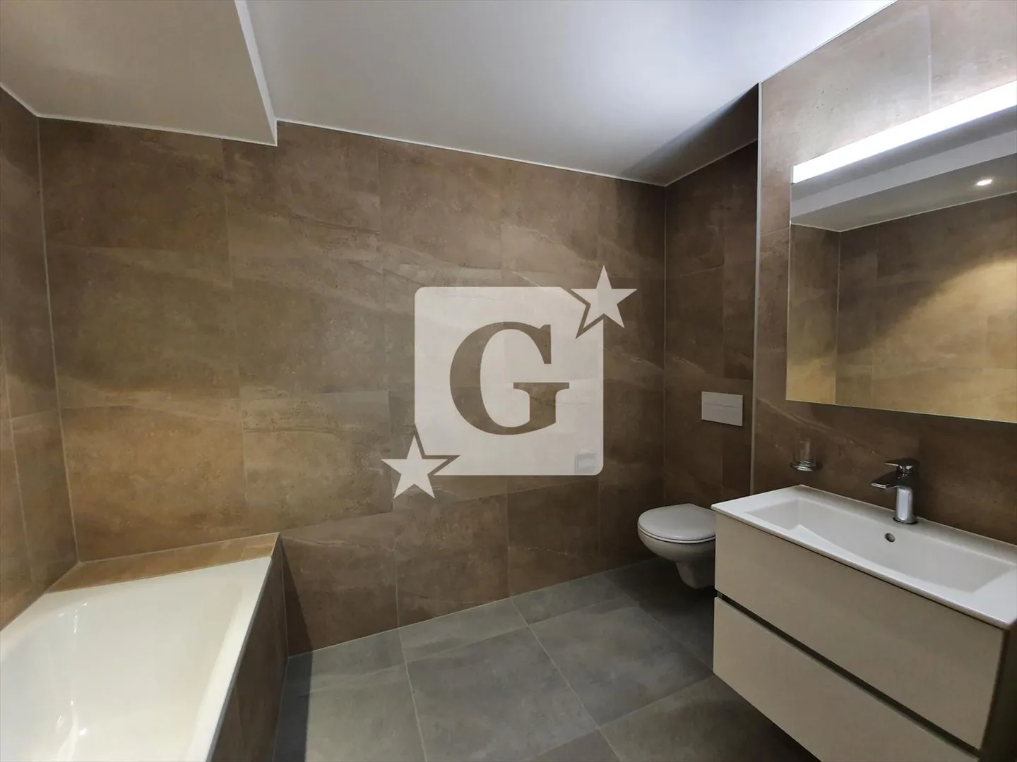 Eleganz und Komfort: sublime 3,5-Zimmer-Wohnung der Spitzenklasse - Foto 4 von 7
