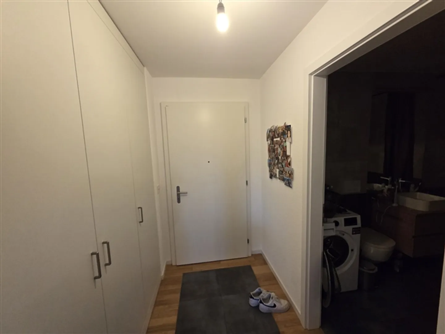 «Charmante 2.5 Zimmerwohnung im 5. Stock» - Foto 6 von 7