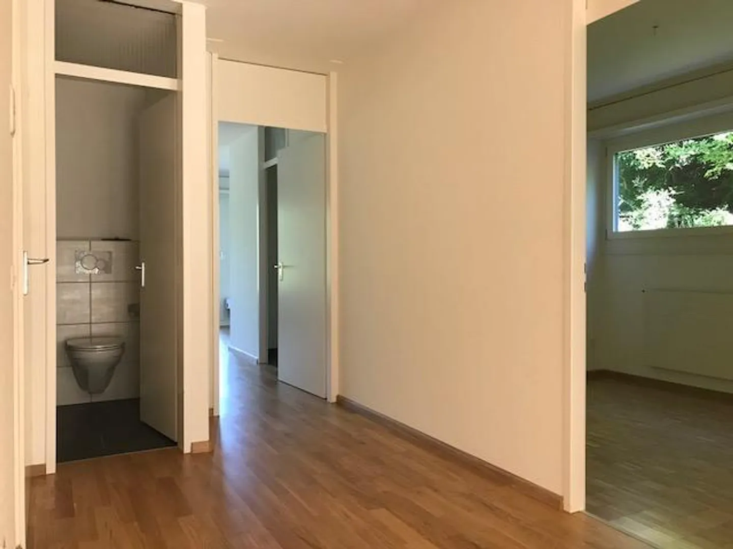 L'appartamento cerca amanti del giardino - Foto 3 di 8