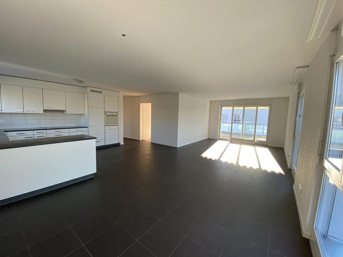 La tua nuova casa ti aspetta! - Foto 3 di 8