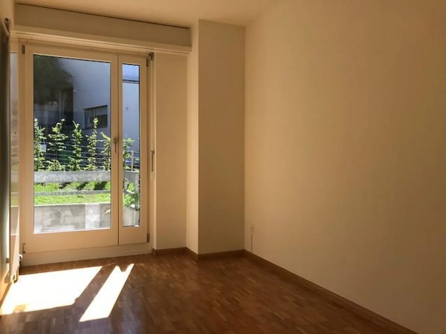 L'appartamento cerca amanti del giardino - Foto 7 di 8