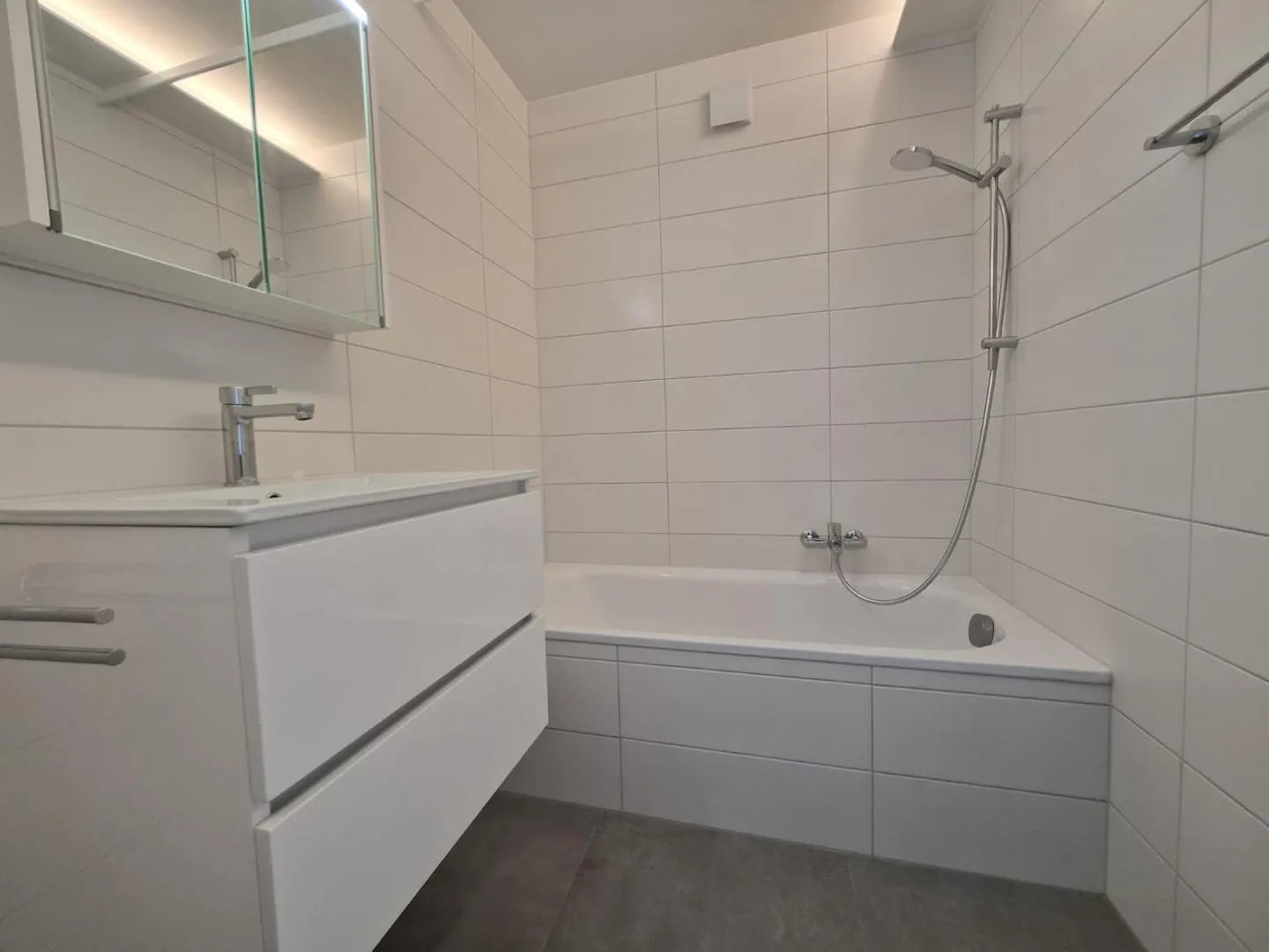 Renovated! 4.5-room apartment on the upper ground floor - Photo 11 of 13