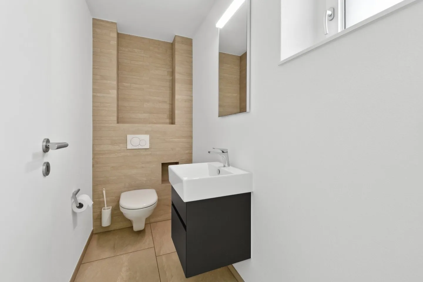 Maison individuelle modernisée avec cuisine de rêve et grand jardin – Wallbach - Photo 13 sur 26