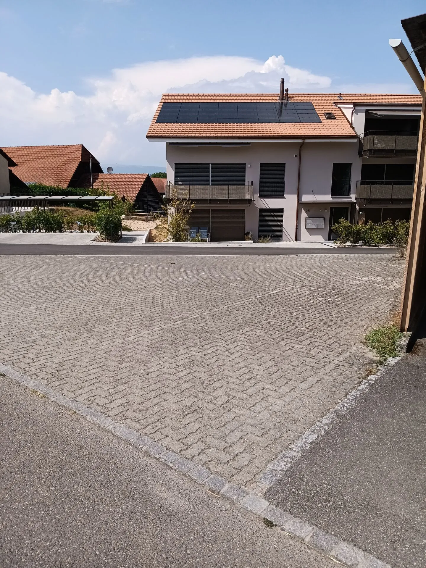 IN AFFITTO Parcheggio Esterno - Foto 2 di 4