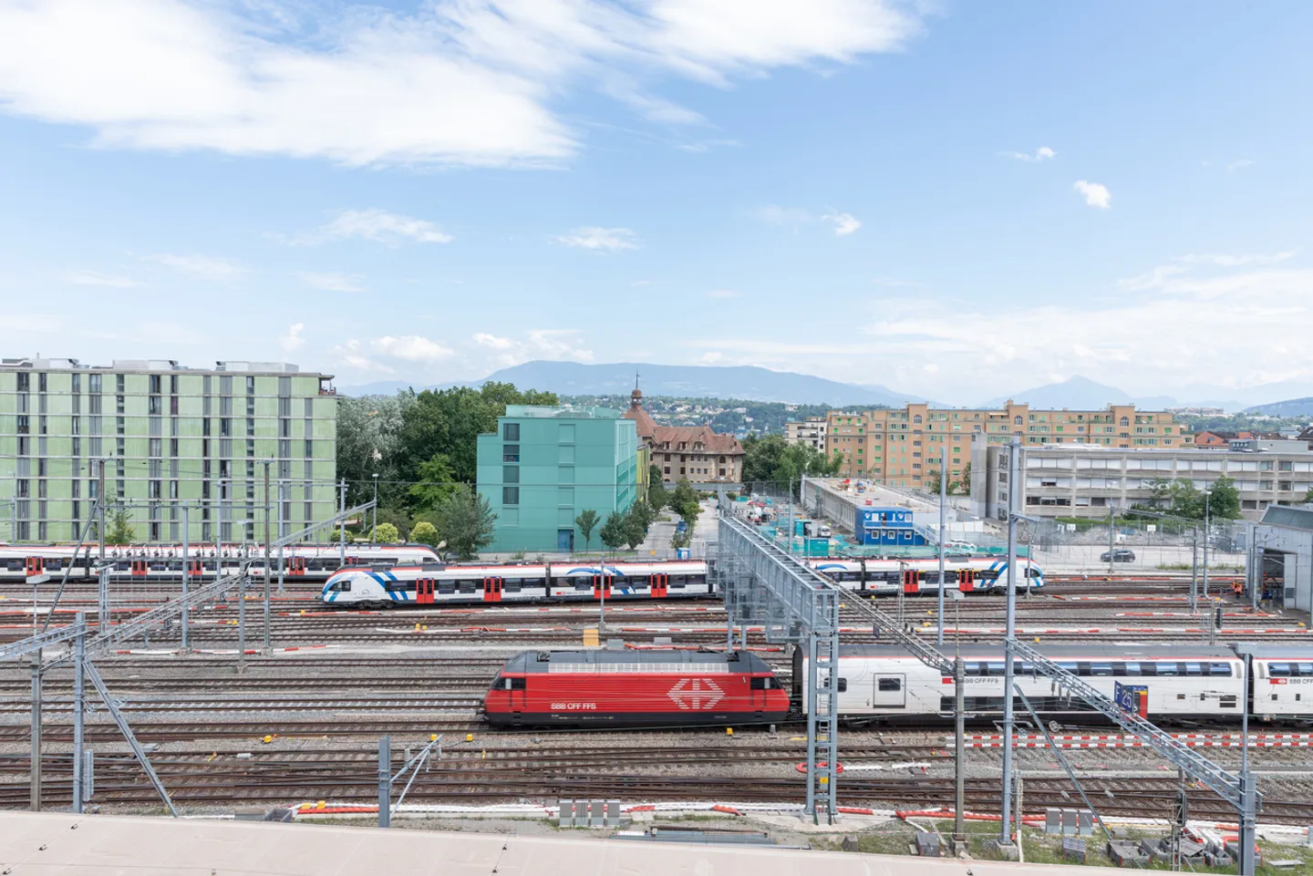 RARE! Storage space from 3,000 m² in the center of Geneva - Photo 11 of 17