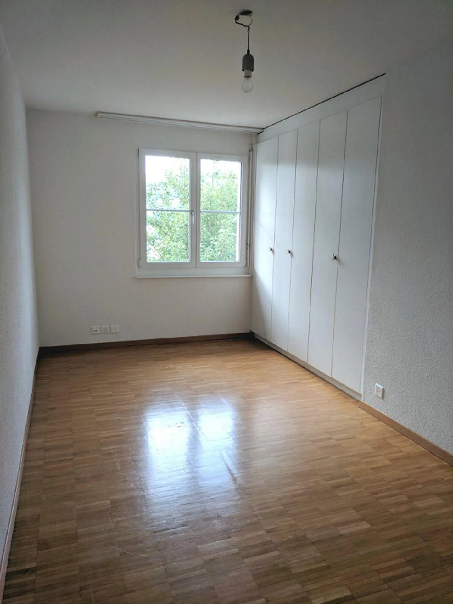 Appartamento 4.5 stanze a Pfungen - Foto 7 di 11