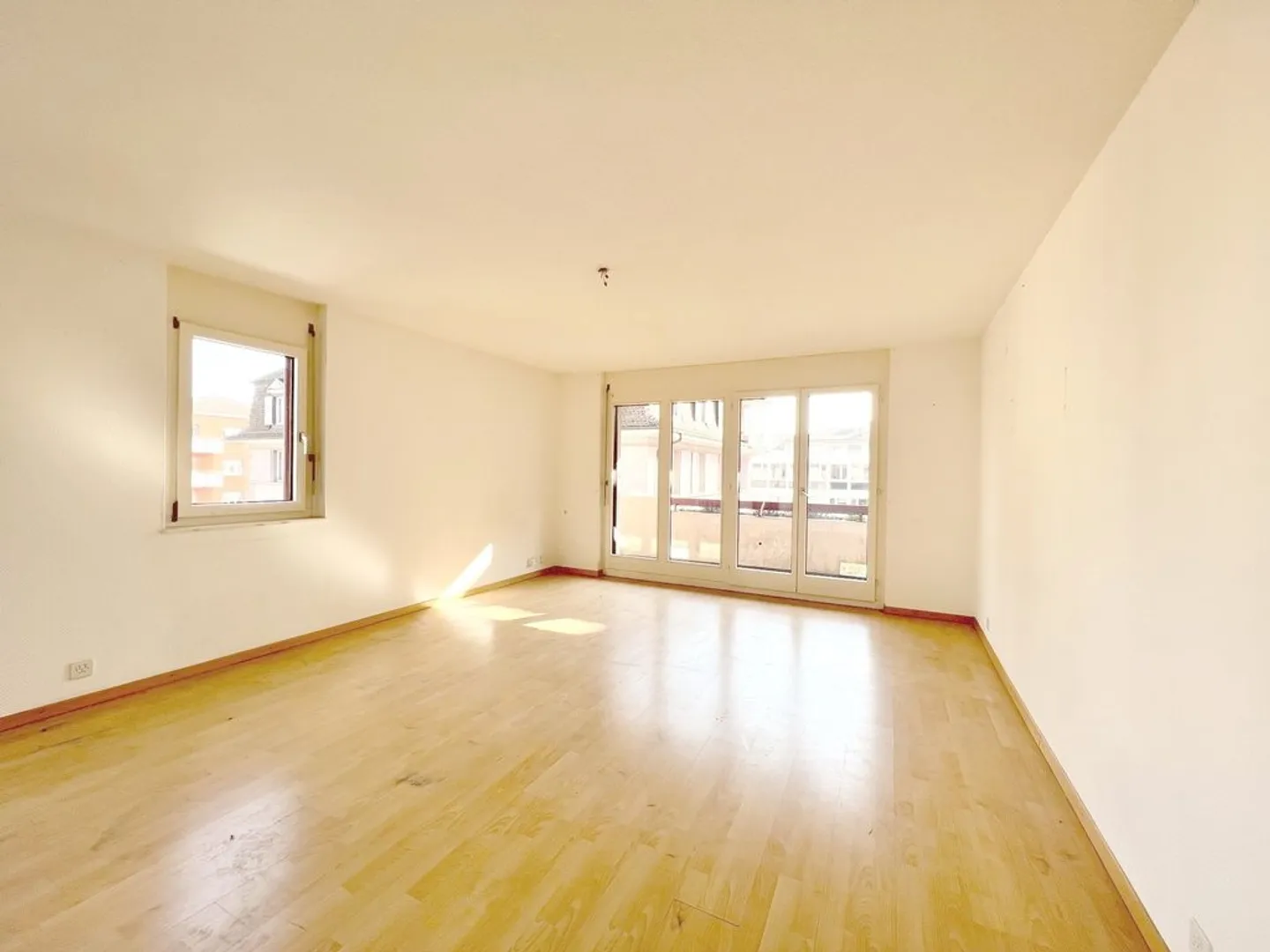 Nice 2-room apartment in the city center of Lausanne - Photo 3 of 11