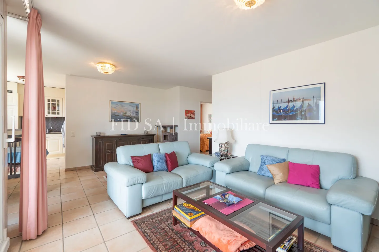 LOCARNO - Appartement au centre avec vue dégagée depuis le 7ème étage - Photo 4 sur 11