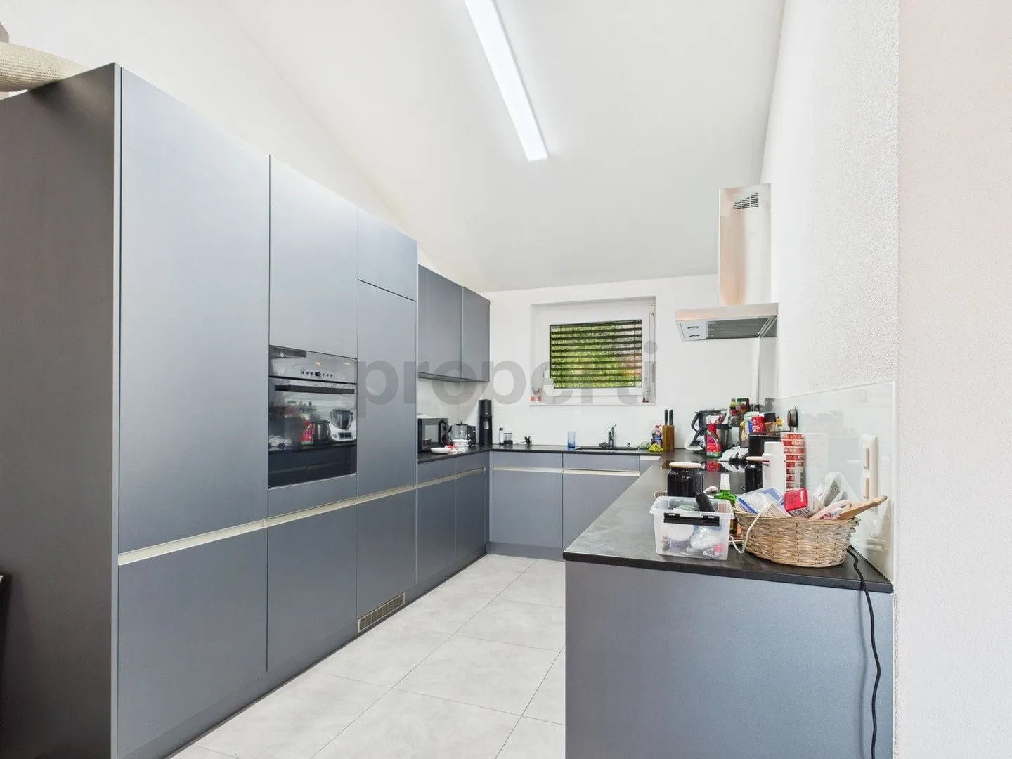 Modern 3.5-room penthouse apartment in the Sargans region (SG) - Photo 2 of 10