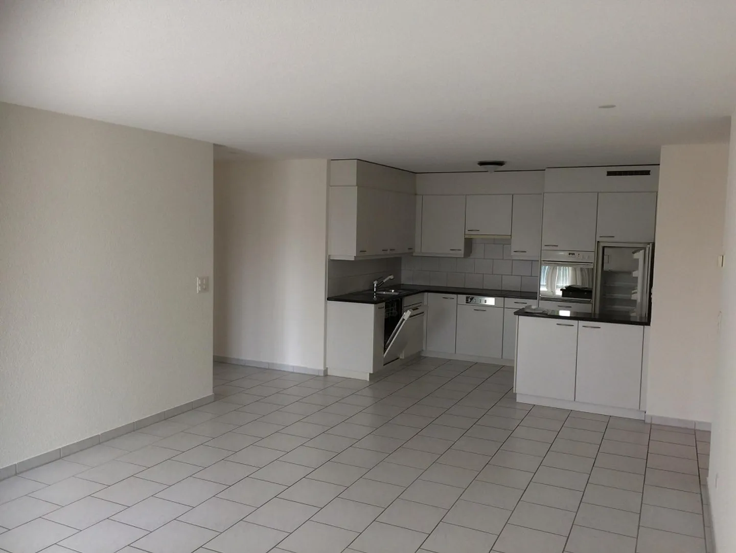 Appartamento 3.5 camere tranquillo e centrale a Wetzikon - Foto 5 di 9